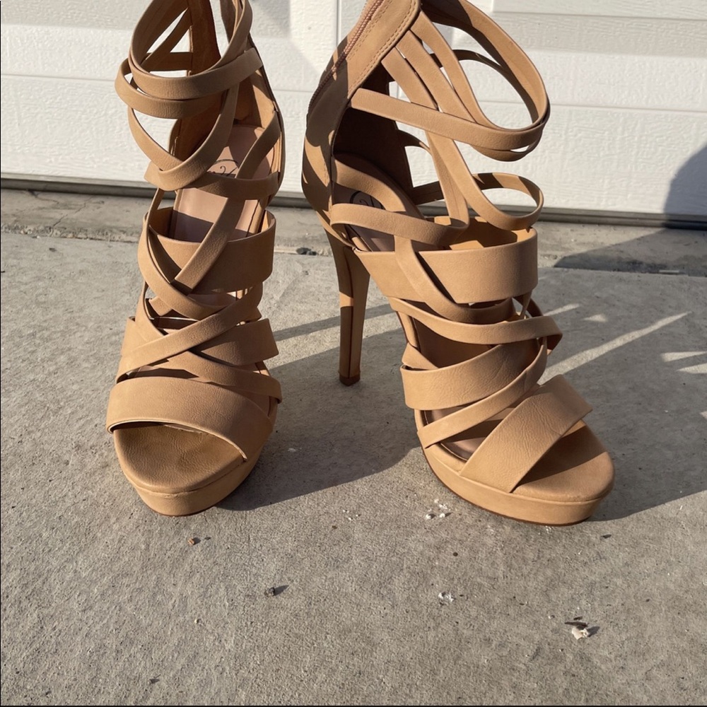 Size 8 Tan Strapped Women’s Stilettos